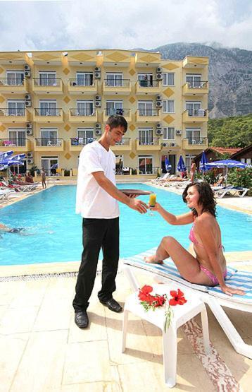 Imeros Hotel كمر المظهر الخارجي الصورة